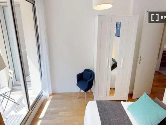 Chambre en colocation dans un appartement de 5 chambres à louer à Brotteaux, Lyon