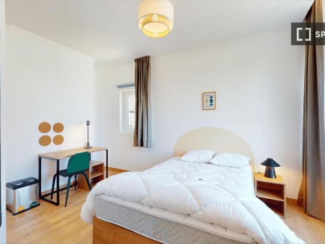 Chambre à louer dans un appartement partagé au Grand Centre