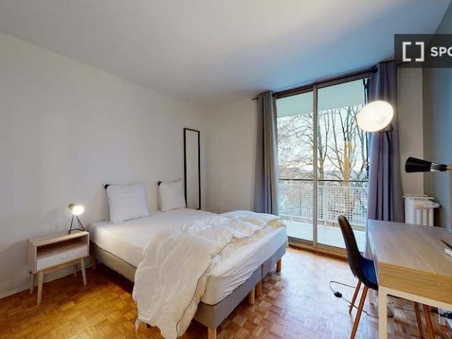 Chambre à louer dans un appartement partagé de 15 chambres, Palaiseau