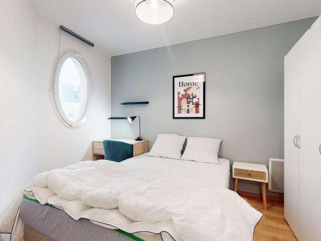 Chambre à louer dans un appartement partagé de 12 chambres à Bezons