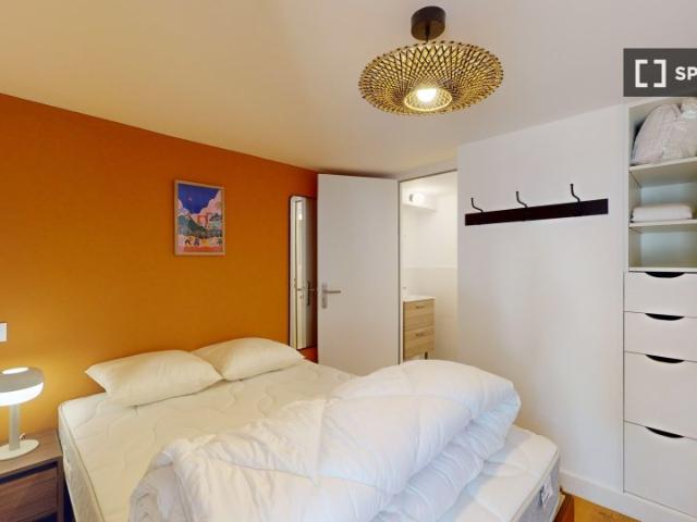 Chambre à louer dans un appartement partagé de 22 chambres à Toulouse
