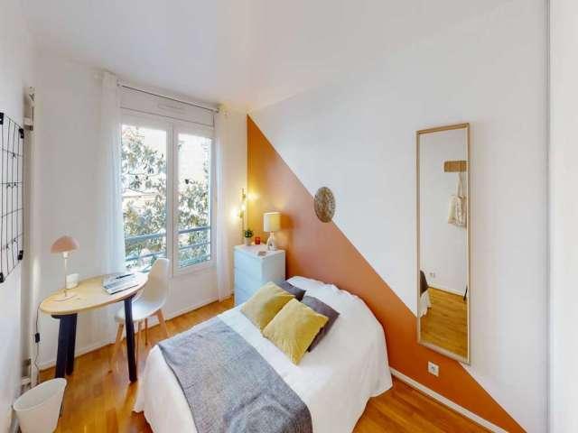 Chambre à louer dans un appartement partagé de 4 chambres à Cœur de Ville