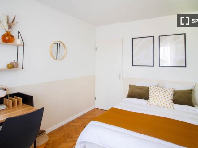 Chambre à louer dans un appartement partagé de 4 chambres à La Plaine