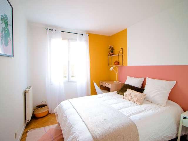 Chambre à louer dans un appartement partagé de 4 chambres à La Plaine, Paris