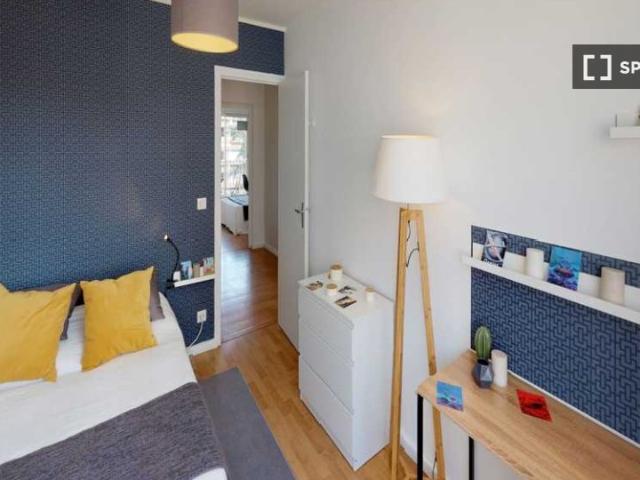 Chambre à louer dans un appartement partagé de 4 chambres, Guillotière