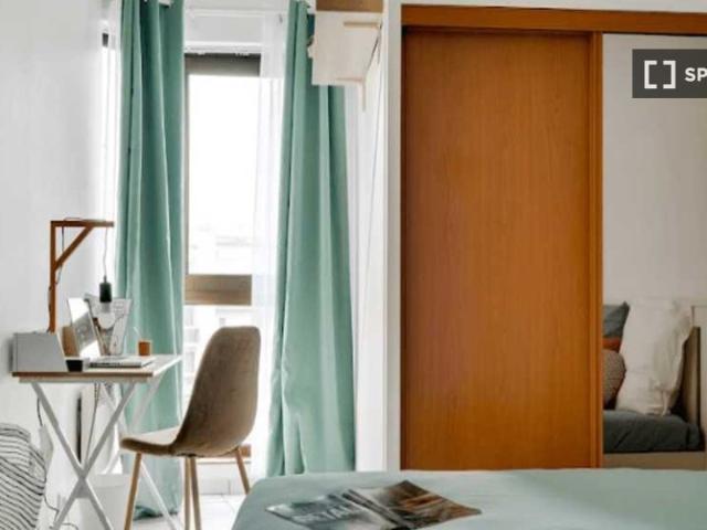 Chambre à louer dans un appartement partagé de 5 chambres à Secrétan