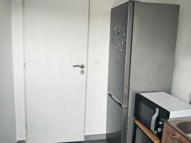 Chambre à louer dans un pavillon