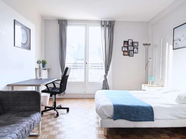 Chambre à louer dans une colocation de 4 chambres à Chaillot, Paris