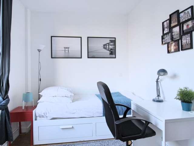 Chambre à louer dans une colocation de 4 chambres à Chaillot, Paris