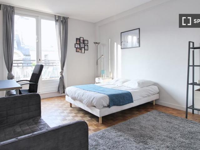 Chambre à louer dans une colocation de 4 chambres à Chaillot, Paris