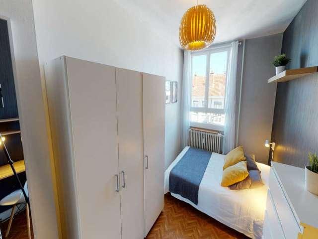 Chambre à louer dans une colocation de 3 chambres à Jean Macé, Lyon
