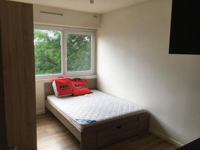 Chambre à louer dans belle colocation meublée 81m²