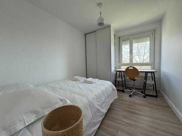 Chambre à louer dans colocation avec ménage