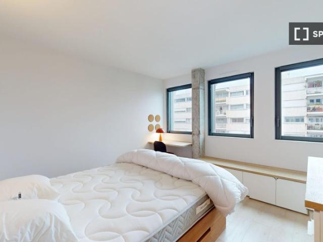 Chambre à louer en colocation, Cambronne Garibaldi
