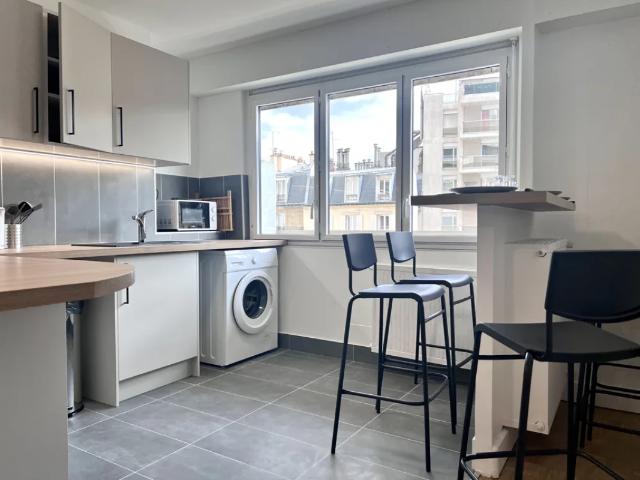 Chambre à louer en colocation Paris 75015