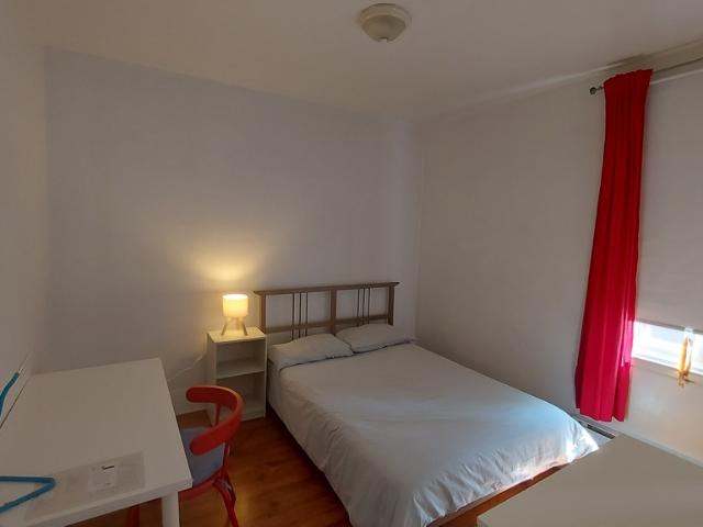 Chambre à Louer et Colocation 5046 avenue Victoria, Côte des Neiges/Notre Dame de Grâce Montréal 6 photos | Logis Québec