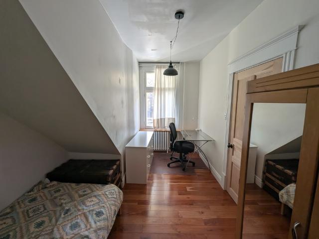 Chambre à Louer et Colocation 824 Ave De Bougainville, La Cité Limoilou Québec 7 photos | Logis Québec