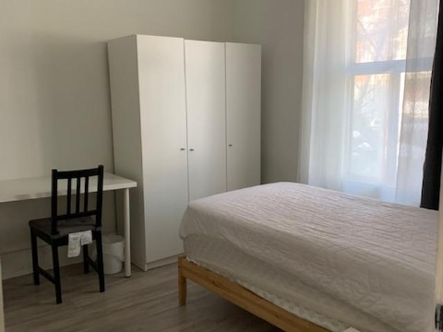 Chambre à Louer et Colocation 3338 Ave Lacombe, Côte des Neiges/Notre Dame de Grâce Montréal 6 photos | Logis Québec