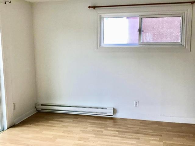 Chambre à Louer et Colocation 35 rue Caron, Hull Gatineau 11 photos | Logis Québec