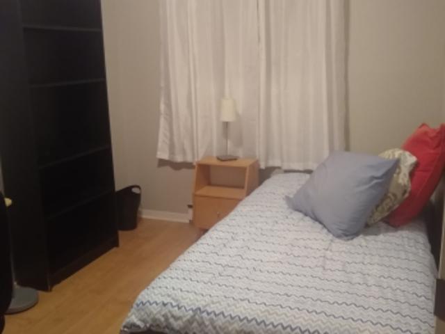 Chambre à Louer et Colocation Garneau, Hull Gatineau 13 photos | Logis Québec