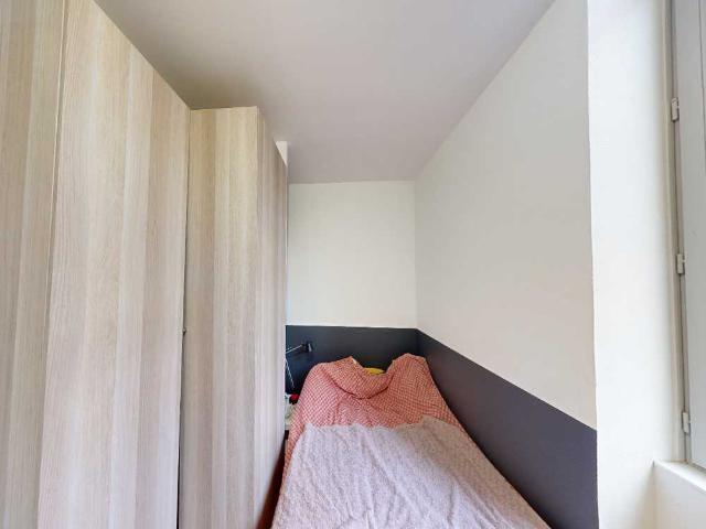 Chambre à Lyon Place Voltaire, Guillotière