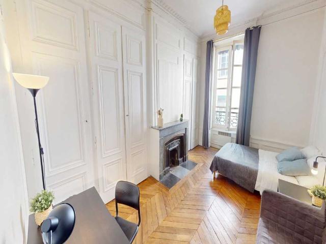 Chambre à Lyon Rue Auguste Comte