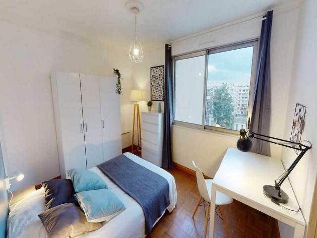 Chambre à Lyon Rue Des Trois Pierres, Jean Macé