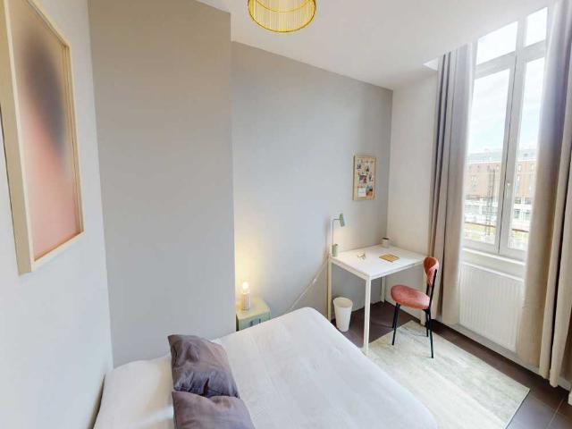 Chambre à Lyon Rue Dugas Montbel, Jean Macé