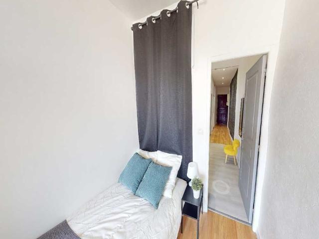 Chambre à Lyon Rue Saint Jean