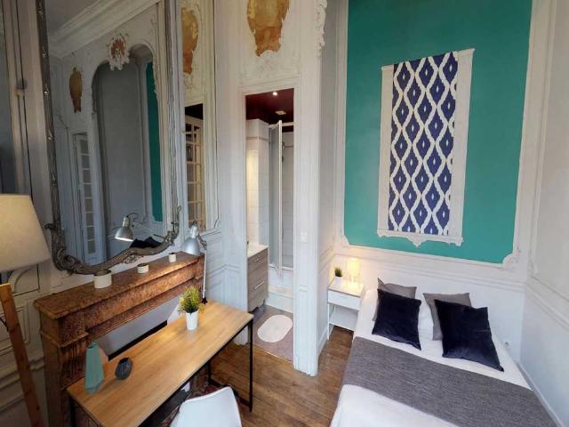 Chambre à Montpellier Rue Des Deux Ponts