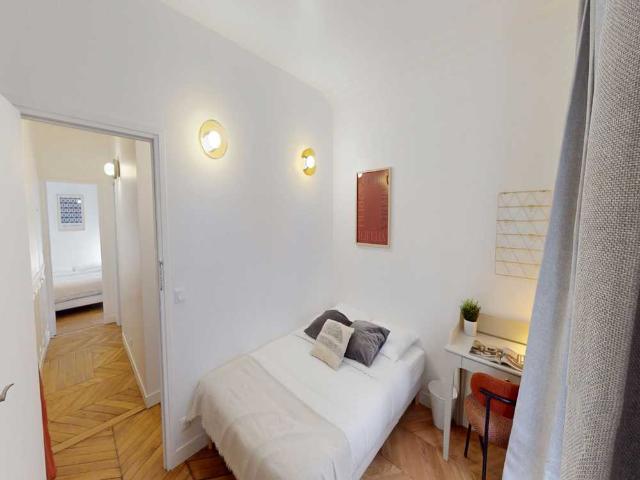 Chambre in Paris Cité Condorcet, Rochechouart