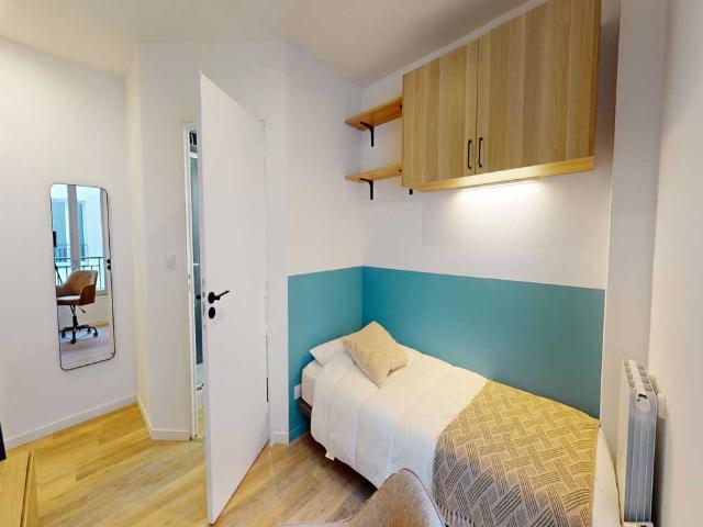 Chambre à Paris Boulevard Poissonnière