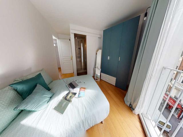 Chambre à Paris Rue De Belleville