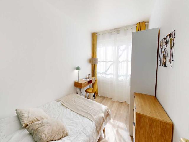 Chambre à Paris Rue De Vouillé, Saint Lambert