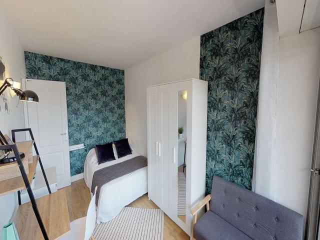 Chambre à Paris Rue D'Hautpoul, Amérique