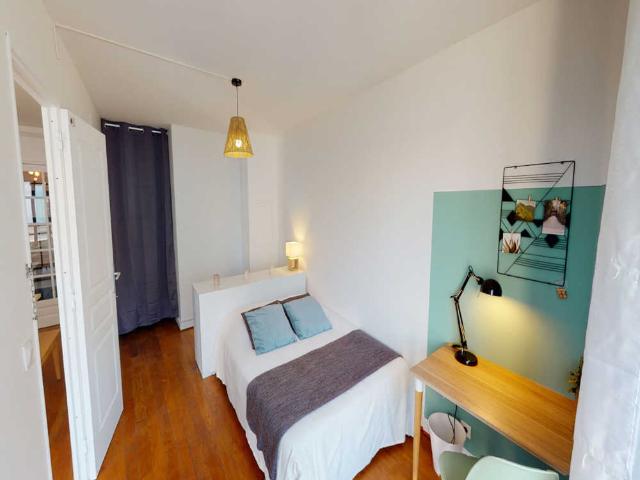 Chambre à Paris Rue Juge, Grenelle