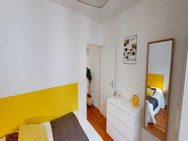 Chambre à Paris Rue Le Marois, Auteuil