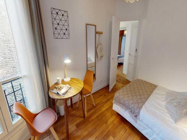 Chambre à Quinze Vingt, Rue Chaligny