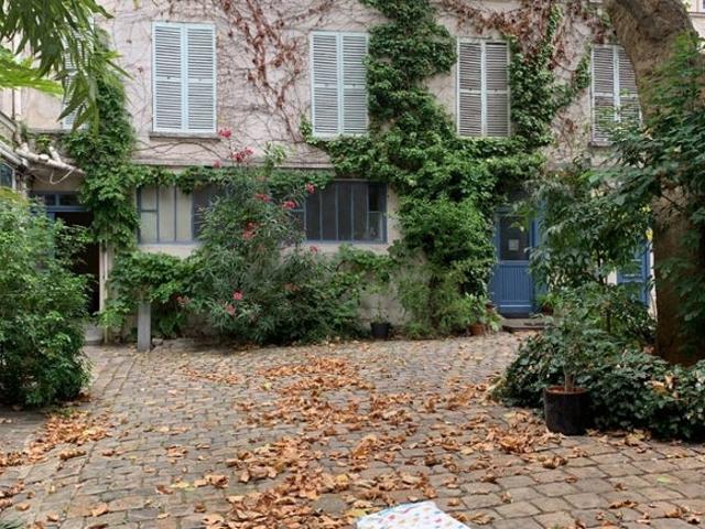 Chambre calme à louer au cœur de Montparnasse