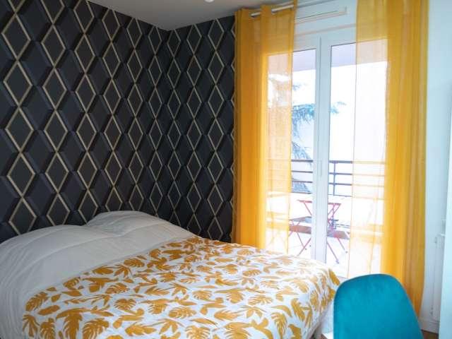 Chambre chaleureuse et confortable – 12m² LY010