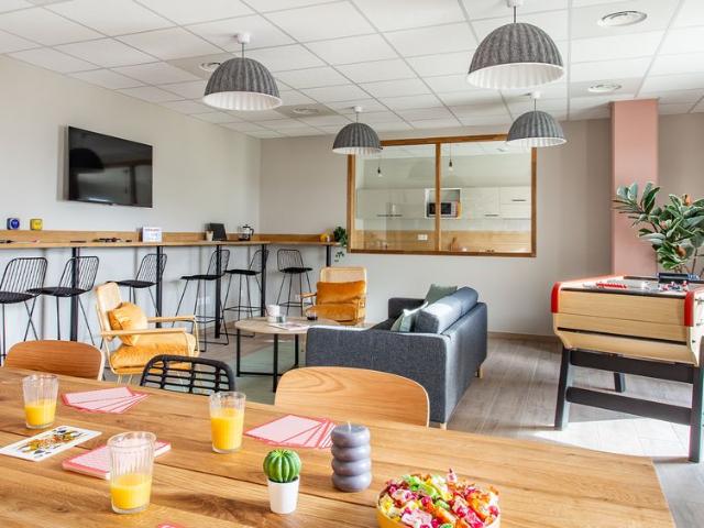 Chambre coloc' avec salle d'eau de 18m²