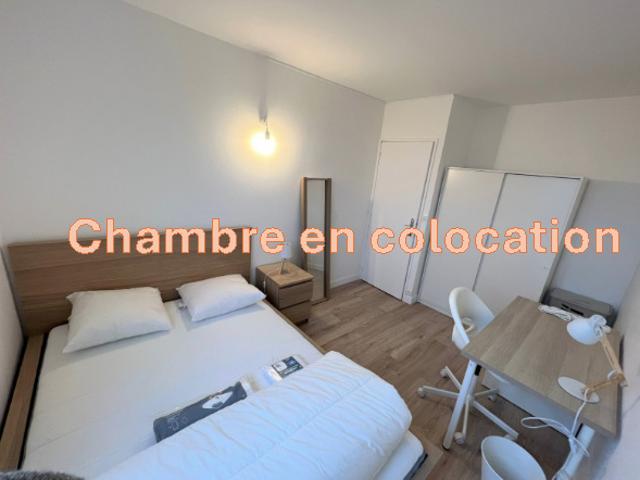 Chambre Colocation 5ème étage 10,20 m2 Meublé