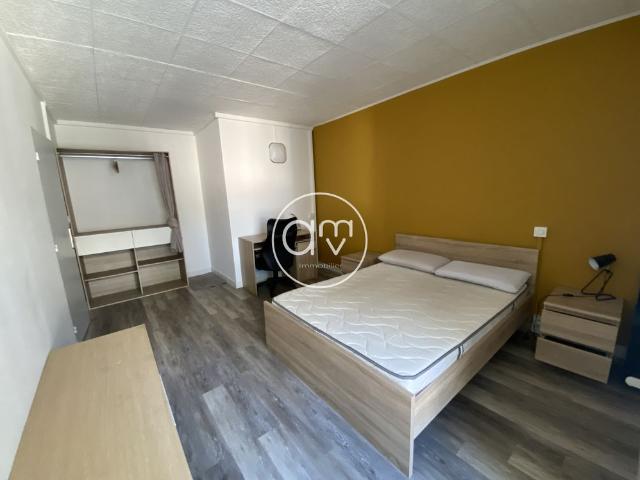 CHAMBRE COLOCATION A LOUER / LA SERINETTE TOULON