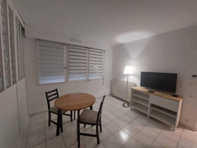 Chambre dans coloc 62m² calme et agréable