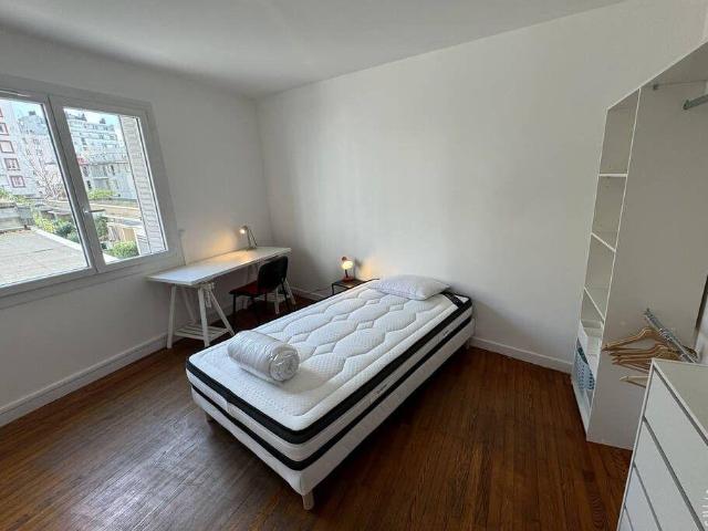 Chambre dans coloc T5 105m² meublé refaite à neuf