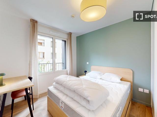 Chambre dans colocation à louer aux Grésillons Bords de Seine
