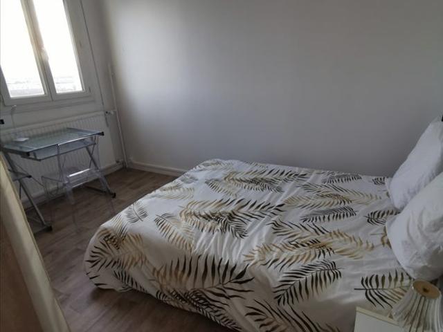 Chambre dans colocation neuve et calme