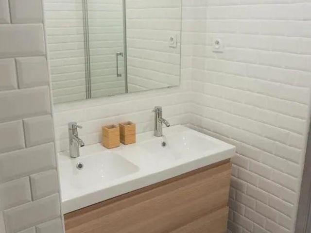 Chambre dans appart meublé 65m² à Colombes