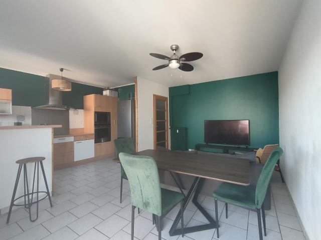 Chambre dans appartement 69 m2 secteur Patte d’oie/ Arènes
