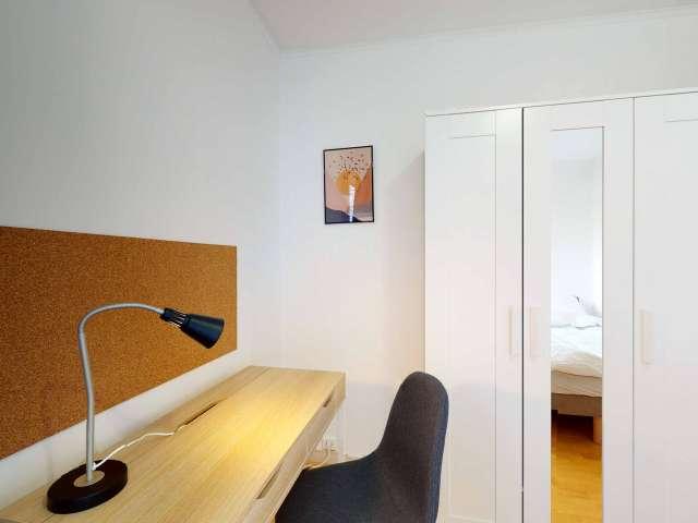 Chambre dans appartement de 12 pièces à louer, Orée du Bois, Paris